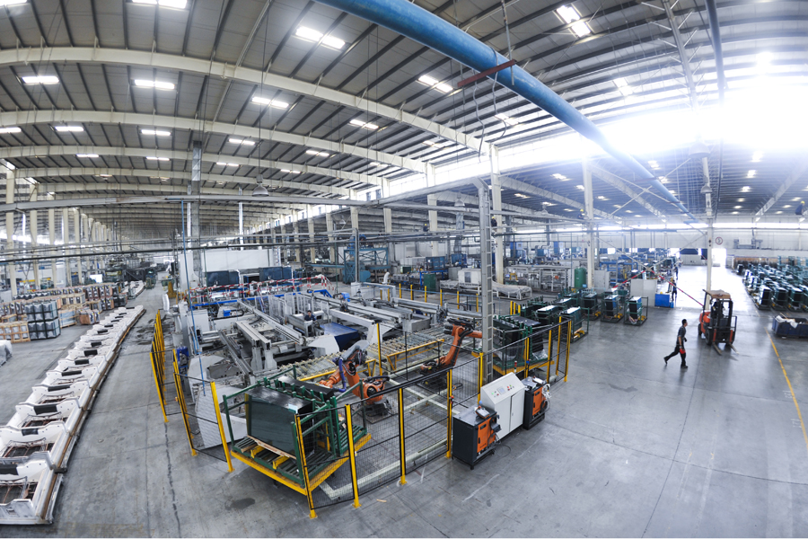 【智能化福耀 一】創(chuàng)新驅(qū)動、智能生產(chǎn)、品牌經(jīng)營，全球戰(zhàn)略道之所在