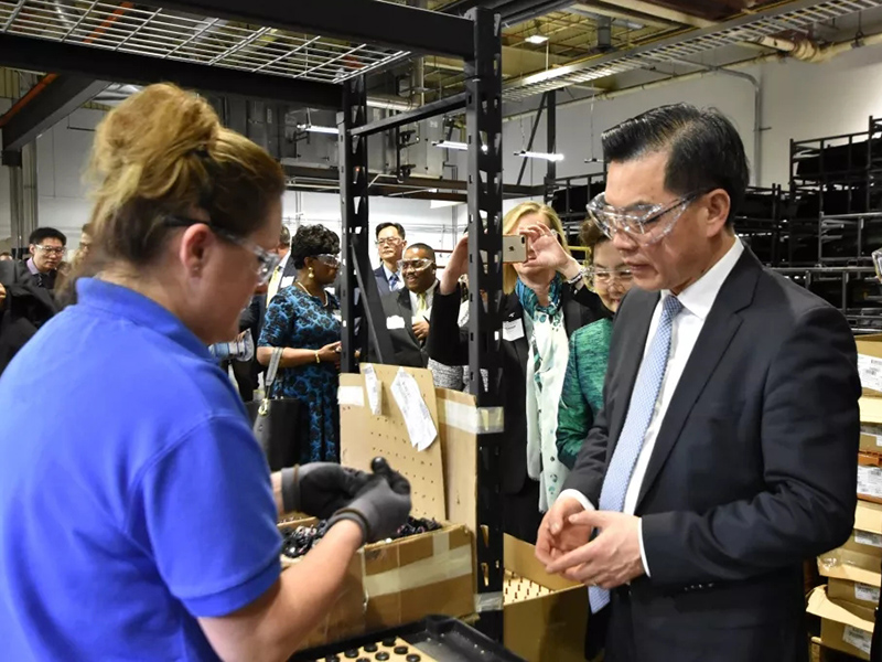 中國駐紐約總領事黃屏大使：非常高興看見福耀在美的發(fā)展，Unbelievable！